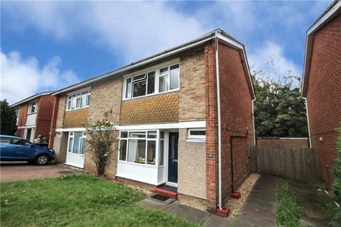 5 bedroom semi-detached house to rent, Hazel Close, Englefield Green, Egham, Surrey, TW20