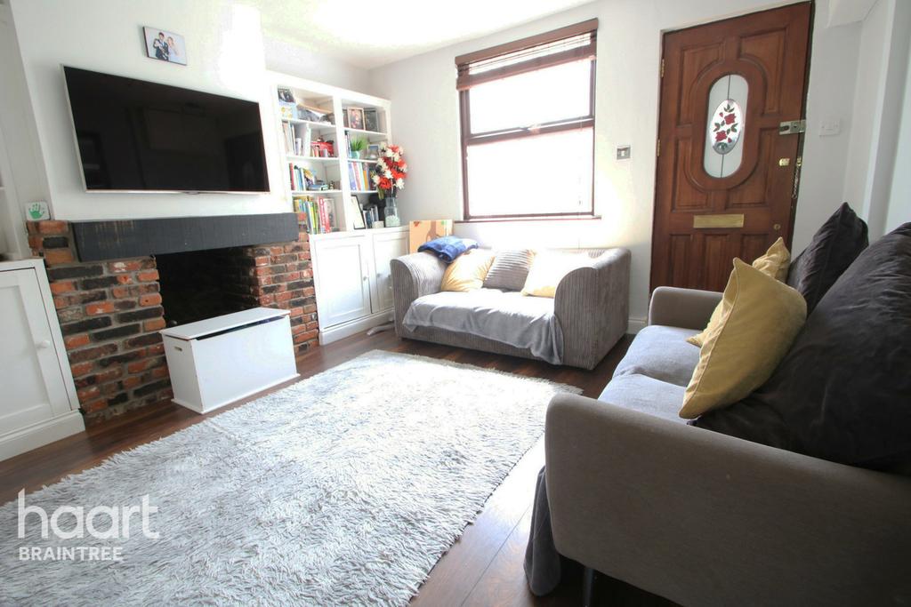 Rifle Hill, Braintree 2 bed end of terrace house £280,000