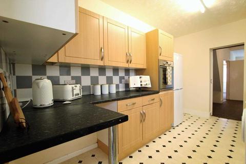 48 Addison Road, Reading, RG1 8EN