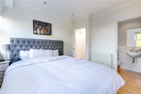 2 bedroom apartment to rent, Nevern Square, Earls Court, London, SW5