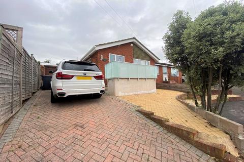 Frobisher Road, Exmouth