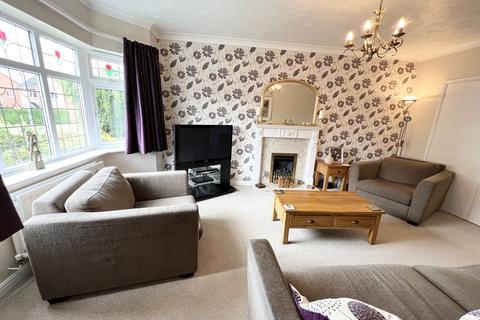 4 bedroom detached house for sale - Swan Close, Brackley