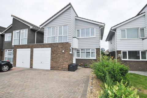 19 Bartley Close, Benfleet, SS7 4DD