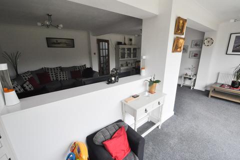 19 Bartley Close, Benfleet, SS7 4DD