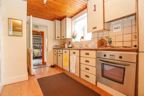 3 bedroom semi-detached house for sale - Innox Grove, Englishcombe
