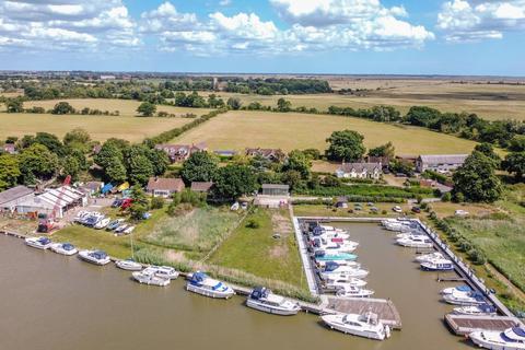 5 bedroom detached house for sale - Holly Farm Road, Reedham, Norwich