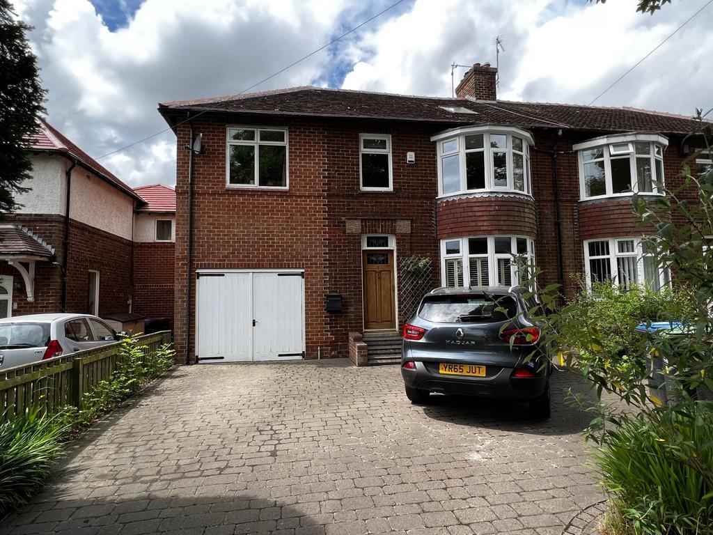 Whitesmocks, Durham 4 bed semidetached house £460,000