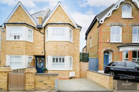 4 bedroom semi-detached house for sale - Chelmsford Road, South Woodford, E18 2PL
