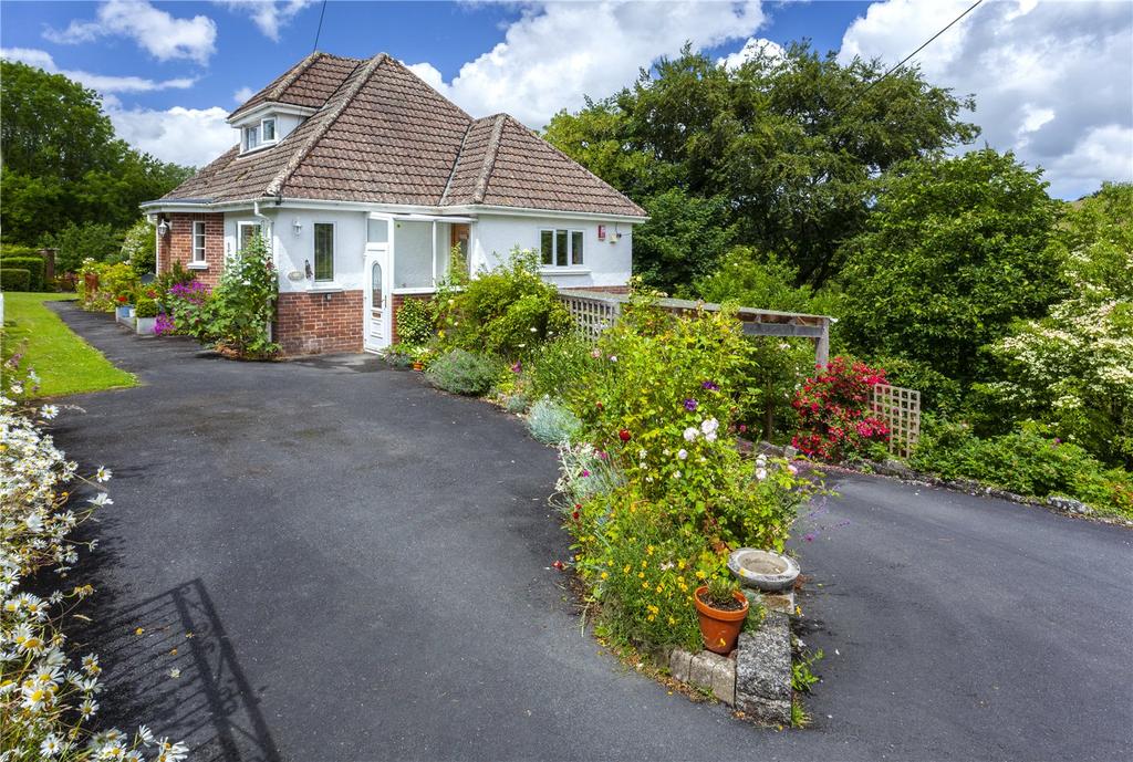 Goodleigh, Barnstaple, Devon, EX32 3 bed detached house £575,000