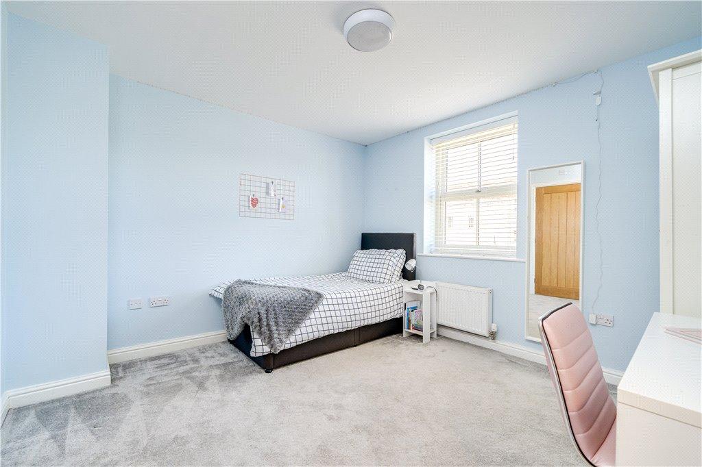Double Bedroom 2