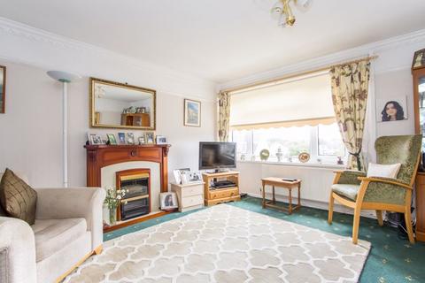 80 Beechwood Drive, Penarth, CF64 3QZ