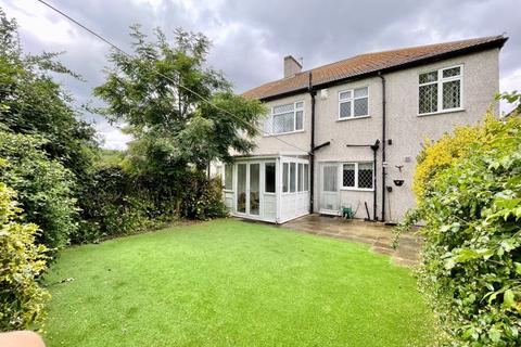 9 Lydd Road, Bexleyheath, DA7 5PB