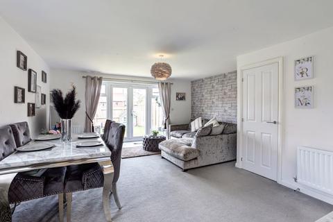 31 Loachbrook Farm Way, Congleton, CW12 4BF