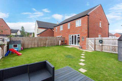 31 Loachbrook Farm Way, Congleton, CW12 4BF