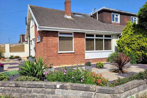 74 Rockfields, Porthcawl, CF36 3NT