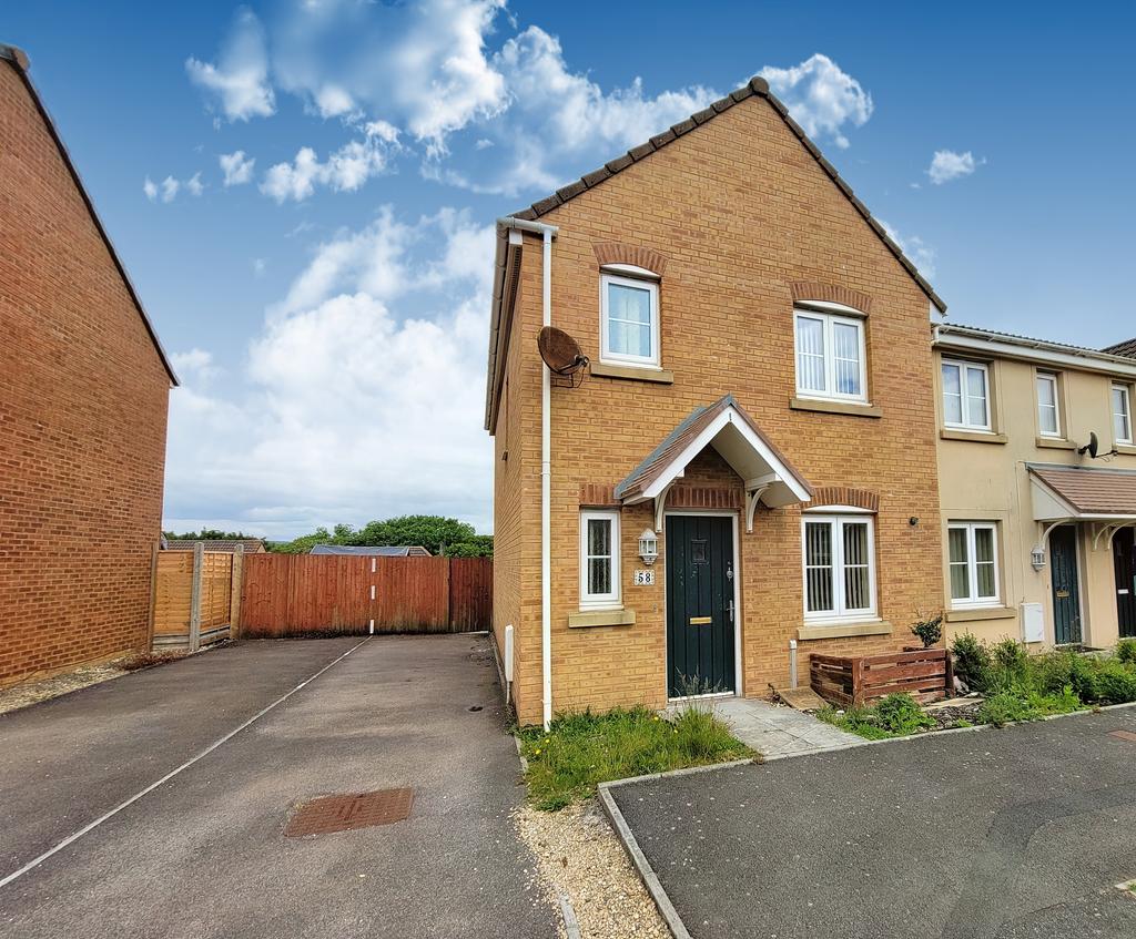 KINGFISHER ROAD, NORTH CORNELLY, CF33... 3 bed end of terrace house £