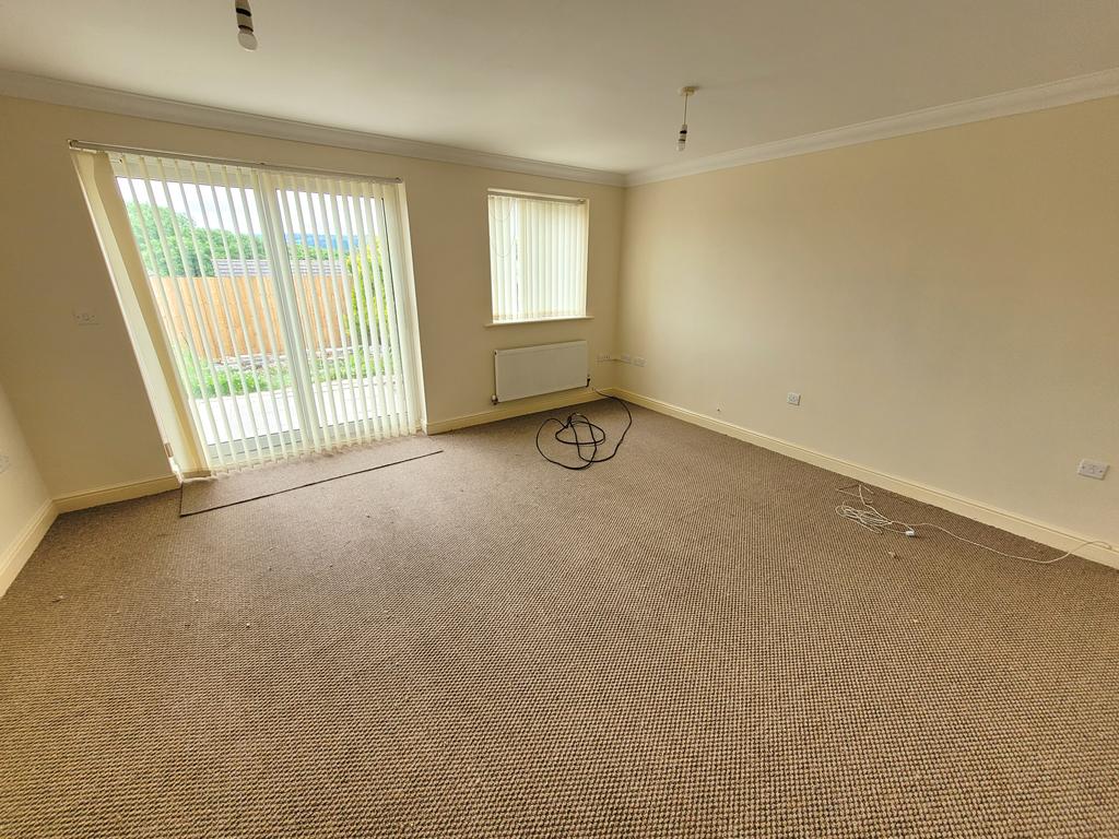 KINGFISHER ROAD, NORTH CORNELLY, CF33... 3 bed end of terrace house £