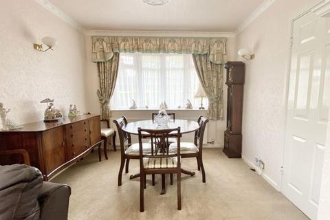 4 bedroom detached house for sale - Hillside Road, Sutton Coldfield, B74 4DE