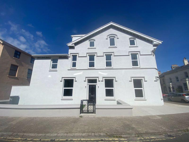 4 Brunswick Road