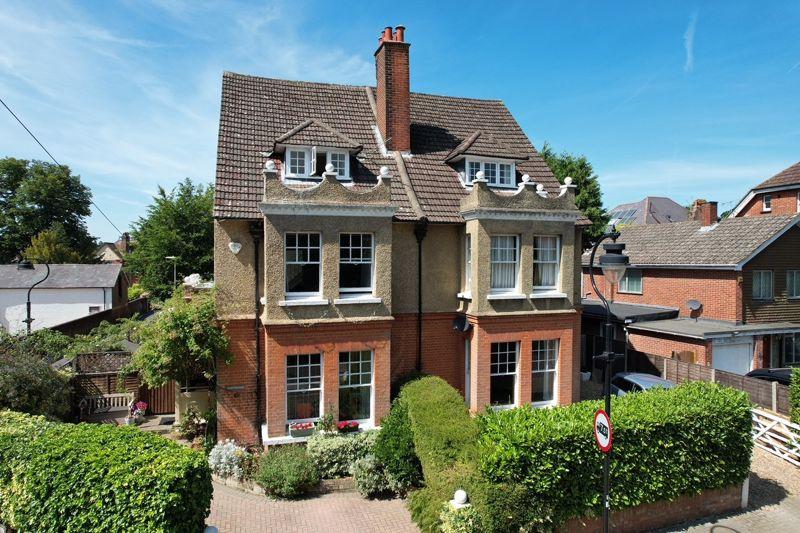 Cargate Avenue, Aldershot 5 bed character property for sale £750,000