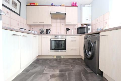 51 Lorimer Close, Luton, LU2 7RL