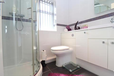 51 Lorimer Close, Luton, LU2 7RL