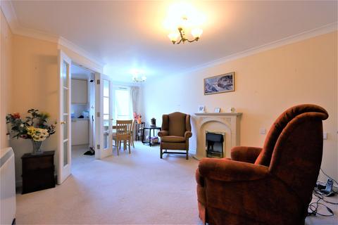 2 bedroom apartment for sale - Windsor Way, Aldershot, Hampshire, GU11