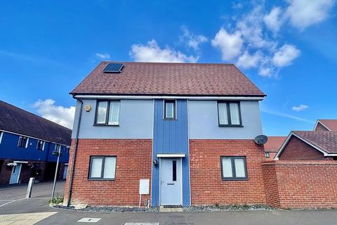 3 Ayron Road, South Ockendon, RM15 5FJ