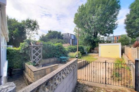 22 Compton Road, Hayes, UB3 2AY