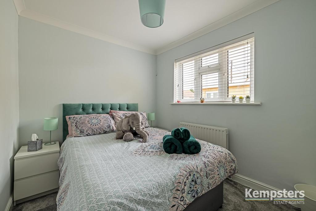 Bedroom 3.jpg