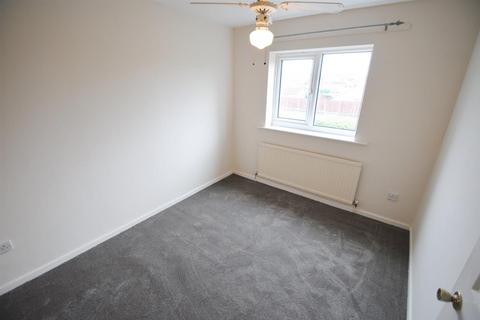 9 Armstrong Walk, Maltby, Rotherham, S66 8QQ