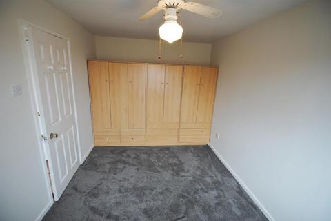 9 Armstrong Walk, Maltby, Rotherham, S66 8QQ