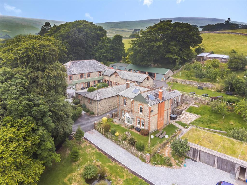 Unique South Hams/ Dartmoor Location 4 bed detached house for sale £