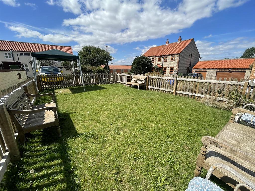 Main Street, Flixton, Scarborough 2 bed terraced bungalow £170,000