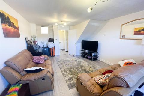 2 bedroom apartment to rent - Centurion Way, Purfleet