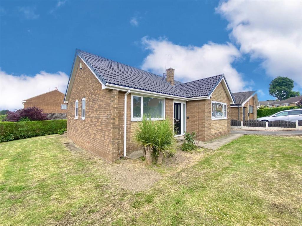 Garden Crescent, Rotherham 2 bed detached bungalow £1,250 pcm (£288 pw)