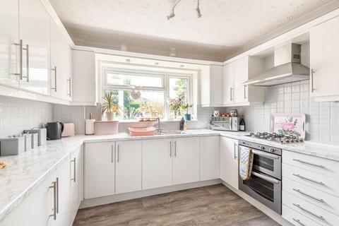 68 Ainsty Crescent, Wetherby, LS22 7QR