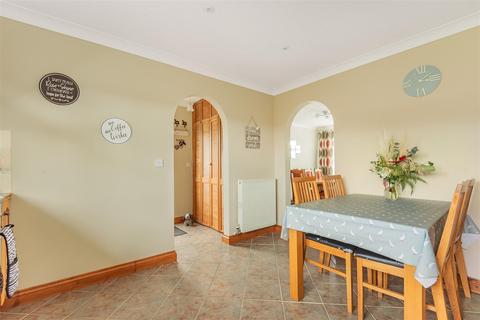 5 bedroom bungalow for sale - Marshgate, Camelford