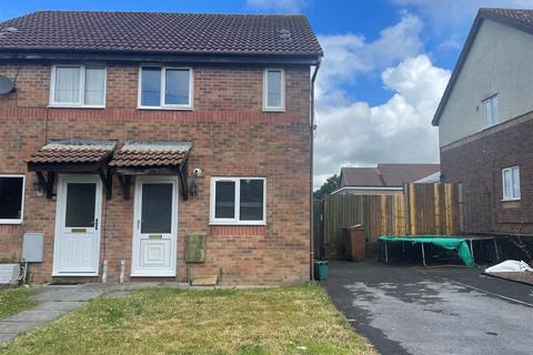 6 Clos Y Deri, Dafen, Llanelli, SA14 8QZ