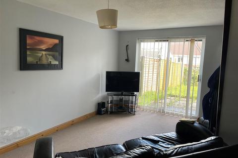 6 Clos Y Deri, Dafen, Llanelli, SA14 8QZ