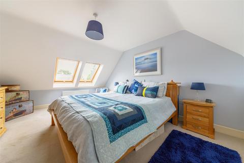 4 Wootton Forge, Gretton, Corby, NN17 3EY