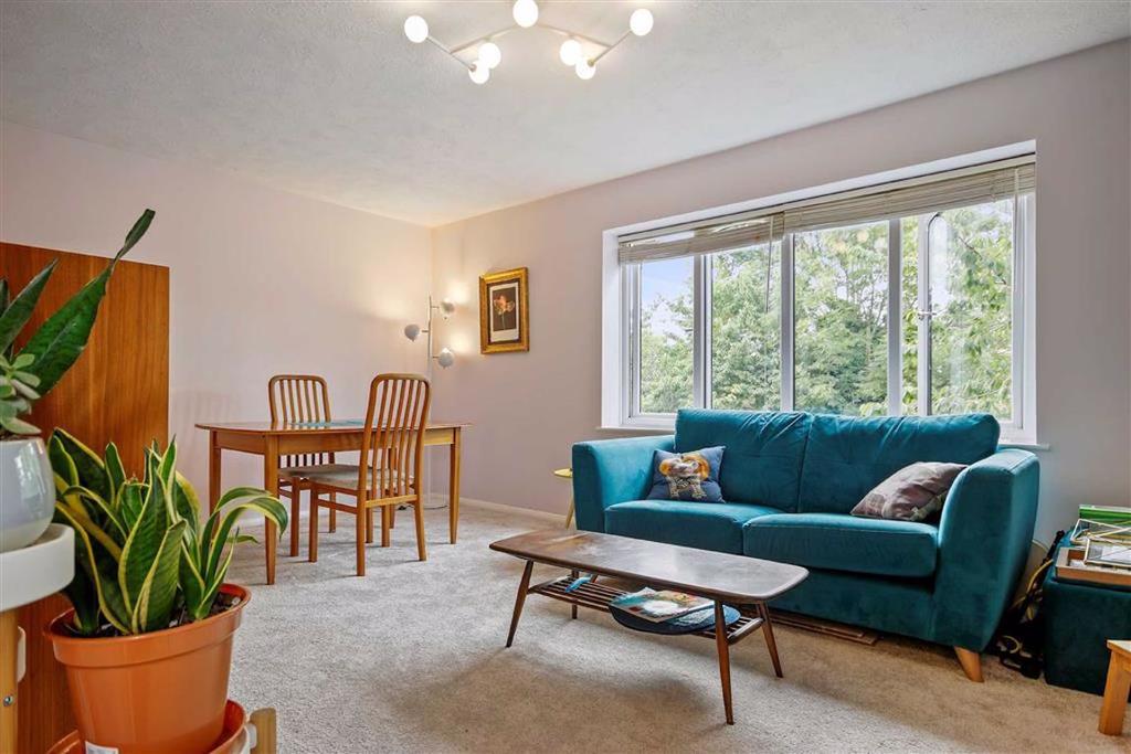 Melvin Road, Penge, London 1 bed flat for sale £265,000