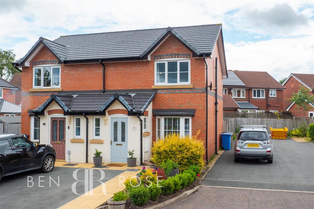 Twickenham Place, Chorley 3 bed semidetached house £189,995