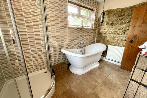 11 Coldstream Lane, Hardingstone, Northampton, NN4 6DB