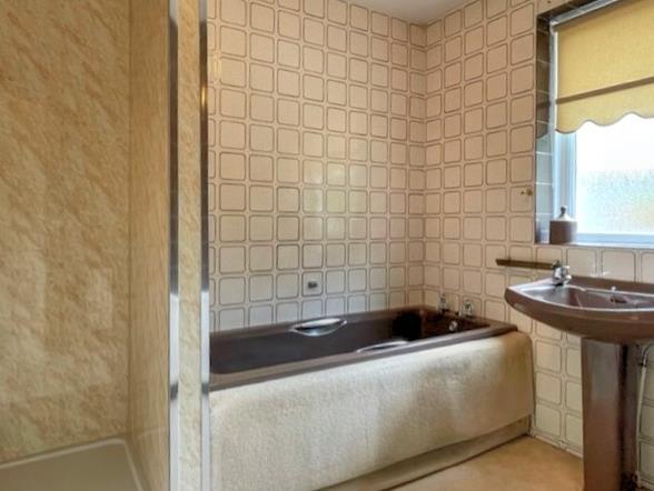 Bathroom/wc