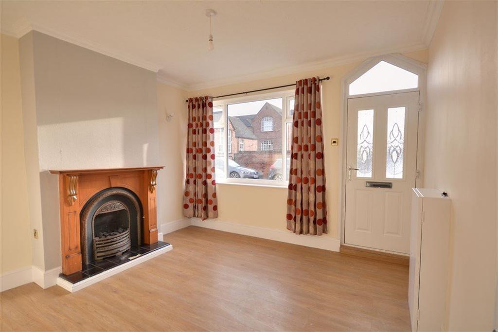 Henry Street, Goole, DN14 3 bed terraced house £600 pcm (£138 pw)