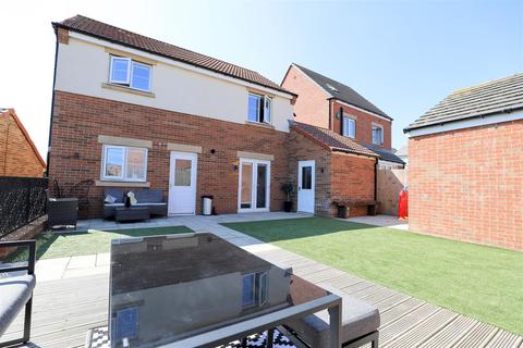 2 Eaglescliffe, Sunderland, SR2 0EJ