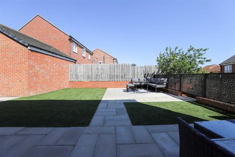 2 Eaglescliffe, Sunderland, SR2 0EJ