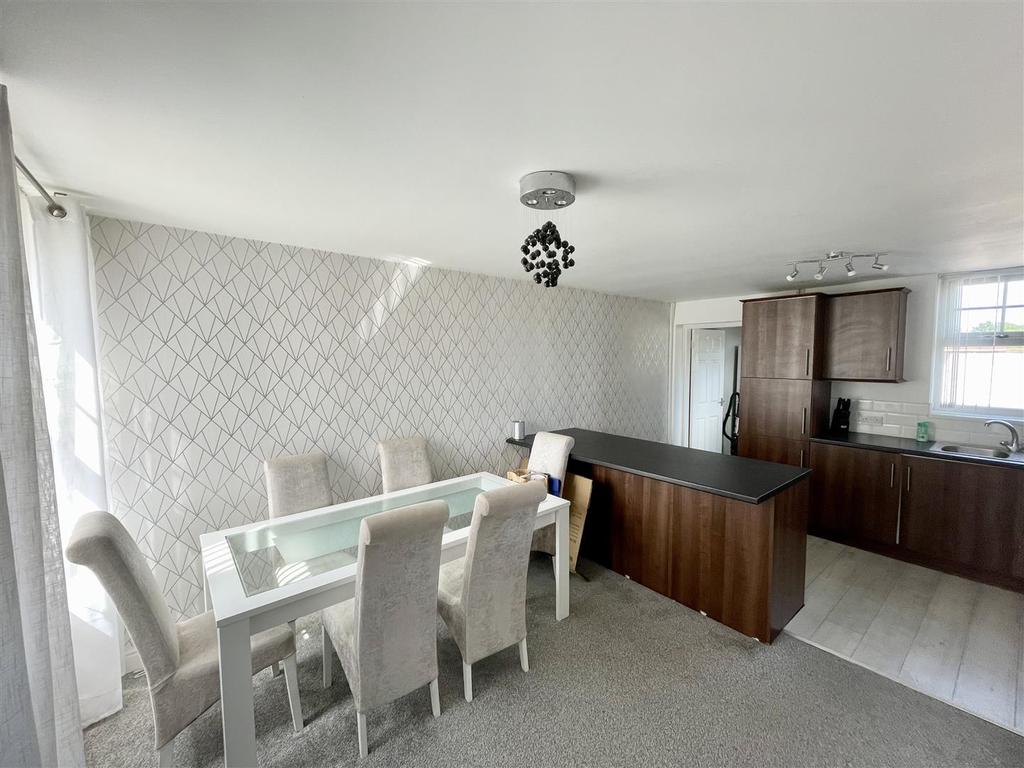 Tenby Walk, Throston Grange, Hartlepool 3 bed end of terrace house £