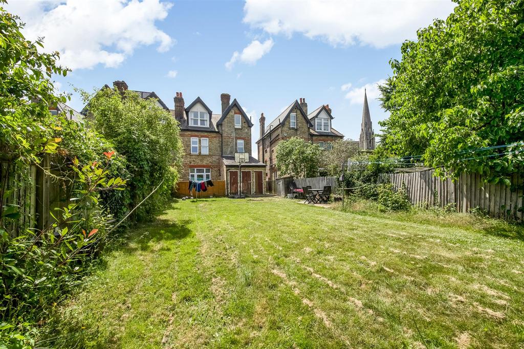 Communal garden/rear elevation